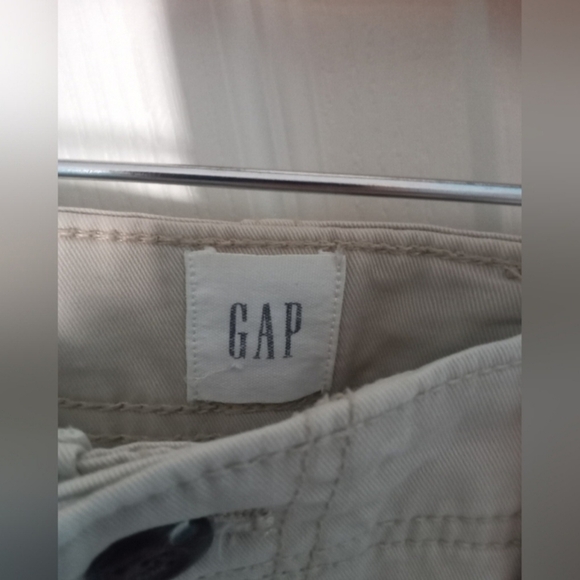 New Men's GAP Tan Cargo Shorts Size 31 - Picture 3 of 4
